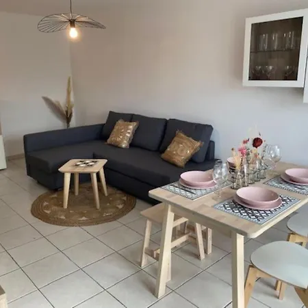 Mulhouse Grand T2 -  La Fonderie -Parking Gratuit Appartement Buitenkant foto